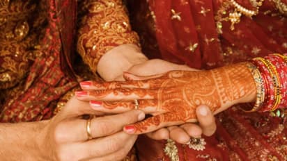 ಇಬ್ಬರು ಹೆಂಡಿರ ಮುದ್ದಿನ ಗಂಡ: ಇಬ್ಬರ ಜೊತೆಗೂ ವಾರದಲ್ಲಿ 3 ದಿನ ಕಳೆಯಲು ಆದೇಶಿಸಿದ ಕೋರ್ಟ್..!