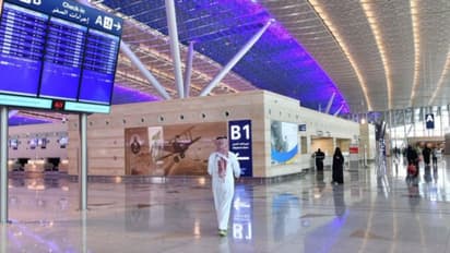 ഉംറ നിർവഹിച്ച് മടങ്ങുന്നതിനിടെ മലയാളി തീർത്ഥാടക എയർപോർട്ടിൽ കുഴഞ്ഞു വീണ് മരിച്ചു