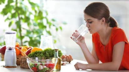 രോഗപ്രതിരോധശേഷി കൂട്ടാന്‍ പതിവായി കഴിക്കാം ഈ അഞ്ച് ഭക്ഷണങ്ങള്‍...