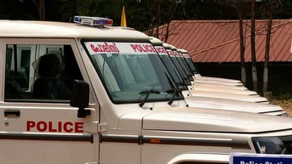 മദ്യപിച്ചെത്തിയ പിതാവ് മകനെ വെട്ടിപ്പരിക്കേൽപ്പിച്ചു; പന്ത്രണ്ടുകാരന് കഴുത്തിൽ പരിക്ക്, ആശുപത്രിയിൽ