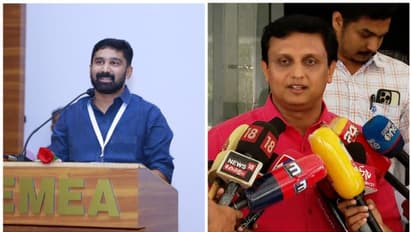 'പിണറായിയുടെ ആശീർവാദമുള്ളത് കൊണ്ട് ഉയർന്നയാളാണ് റിയാസ്, പണമിടപാടിന്റെ തെളിവുകൾ പുറത്തുവരുമെന്നും' വി ടി ബൽറാം