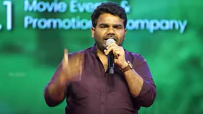 బలగం సినిమా అందరూ చూశారు, ఒక్కరు తప్ప.. వేణు తీవ్ర భావోద్వేగం