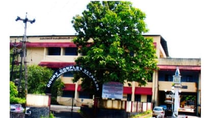 ഭാര്യക്ക് 29.64 ലക്ഷം നൽകാൻ ഉത്തരവ്; വനിത പൊലീസിനെ കബളിപ്പിച്ച് കോടതിയില് നിന്ന് ഇറങ്ങിയോടി ഭർത്താവ്