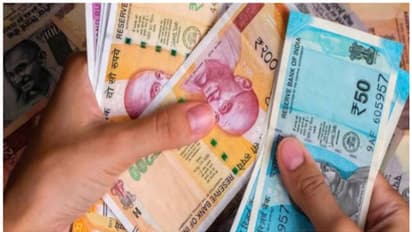 மகா அஷ்டமியில் உருவாகும் ராஜயோகம்.. இந்த 4 ராசிகளுக்கு பொற்காலம்... திடீர் பணம் யாருக்கு? 