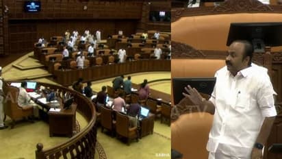 സഭ തുടങ്ങി, പ്രതിഷേധവുമായി പ്രതിപക്ഷം; വാദി പ്രതിയായെന്ന് പ്രതിപക്ഷ നേതാവ്, 9 മിനിറ്റിനുള്ളില് പിരിഞ്ഞു