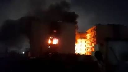 സെക്കന്തരാബാദിൽ വൻ തീപിടിത്തം, പുക ശ്വസിച്ച് ആറ് മരണം, 18 പേരെ രക്ഷപ്പെടുത്തി