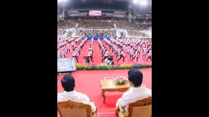 ஆண் காவலர்களுக்கு 1 சல்யூட்.. பெண் காவலர்களுக்கு 2 சல்யூட் - முதல்வர் பேச்சு !