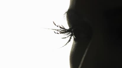 ಕುಟುಂಬ ವ್ಯವಸ್ಥೆಯ ಆಧಾರಸ್ತಂಭ ಮಹಿಳೆ