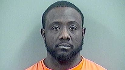 യുവതിയെ കൊലപ്പെടുത്തി ഹൃദയം മുറിച്ചെടുത്ത് കറിവെച്ച് വിളമ്പി, ശേഷം ബന്ധുക്കളെയും കൊലപ്പെടുത്തി