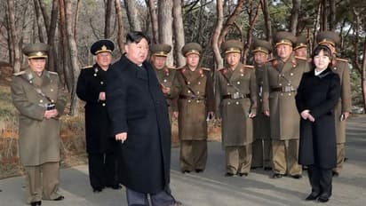 മകള്ക്കൊപ്പം ബാലിസ്റ്റിക് മിസൈല് വിക്ഷേപണം നിരീക്ഷിച്ച് കിം; വിക്ഷേപിച്ചത് 'മോണ്സ്റ്റര് മിസൈല്'