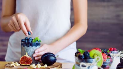 ദഹനം എളുപ്പമാക്കാൻ കഴിക്കാം ഈ ഭക്ഷണങ്ങൾ 