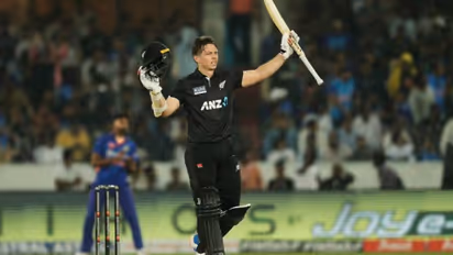 కివీస్ ఆల్ రౌండర్తో ఆర్సీబీ డీల్.. ఐపీఎల్ లోకి ఎంట్రీ ఇస్తున్న బ్రాస్వెల్.. ధర ఎంతంటే..!