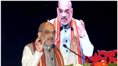 രാജ്യത്ത് ഇടത് തീവ്രവാദത്തിനെതിരായ പോരാട്ടം അവസാനഘട്ടത്തിലെന്ന് അമിത് ഷാ