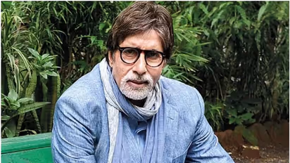 Amitabh Bachchan feels 'unbearable' pain, doctors called in at wee hours for actor's treatment