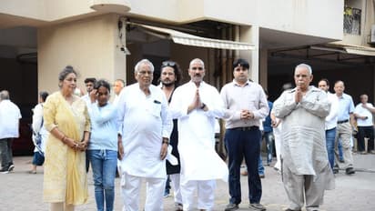 Satish Kaushik prayer meet: Anupam Kher, Vidya Balan, Javed Akhtar, and others pay their last respects