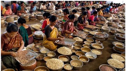 ഫാക്ടറികൾ തുറക്കാൻ സര്‍ക്കാർ നടപടിയെടുക്കുന്നില്ല; കൊല്ലത്ത് 'കശുവണ്ടി ഫാക്ടറി സമരം' എട്ടാം ദിവസത്തിലേക്ക്