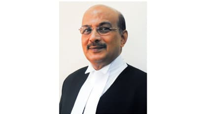 മുൻ അഡ്വക്കേറ്റ് ജനറൽ കെ.പി.ദണ്ഡപാണി അന്തരിച്ചു