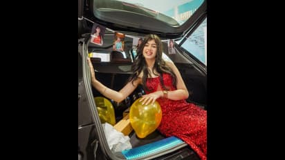 ಉರಿ ಚಿತ್ರದ ಬಾಲ ನಟಿ ಕೊಂಡಳು 44 ಲಕ್ಷದ ಕಾರು, 10 ಮಿಲಿಯನ್ ಇನ್‌ಸ್ಟಾ ಸಂಭ್ರಮಕ್ಕಂತೆ ಇದು!