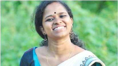 കോളേജിന് മുന്നിൽ അപകടം, നിയമ വിദ്യാർഥിയായ ഡിവൈഎഫ്ഐ നേതാവിന് ദാരുണാന്ത്യം; കണ്ണീരണിഞ്ഞ് നാട്