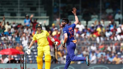 പാണ്ഡ്യക്ക് മുമ്പില്‍ പത്തി മടക്കി വീണ്ടും സ്മിത്ത്, നാണക്കേടിന്‍റെ റെക്കോര്‍ഡ്