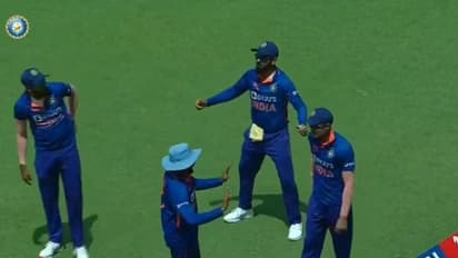 ಮೊನ್ನೆ ನಾಟು ನಾಟು, ಇಂದು ಲುಂಗಿ ಡ್ಯಾನ್ಸ್, ಕೊಹ್ಲಿ ಸ್ಟೆಪ್ಸ್ಗೆ ಅಭಿಮಾನಿಗಳು ಫಿದಾ!