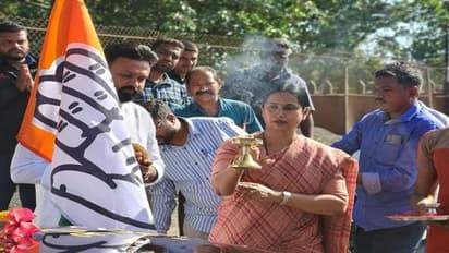 ಬೆಳಗಾವಿ: ಯುಗಾದಿ ದಿನದಿಂದಲೇ ಚುನಾವಣಾ ಪ್ರಚಾರಕ್ಕೆ ಲಕ್ಷ್ಮೀ ಹೆಬ್ಬಾಳ್ಕರ್ ಕಿಕ್‌ಸ್ಟಾರ್ಟ್..!