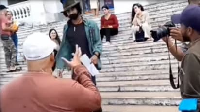 പ്രണവിനെ ഡയറക്റ്റ് ചെയ്യുന്ന മോഹന്‍ലാല്‍; വൈറല്‍ ആയി 'ബറോസ്' ലൊക്കേഷന്‍ വീഡിയോ