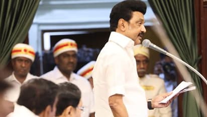 அப்படிபோடு.. முன்னாள் எம்.எல்.ஏக்களின் ஓய்வூதியம் உயர்வு.. எவ்வளவு தெரியுமா? முதல்வர் ஸ்டாலின் அறிவிப்பு.!