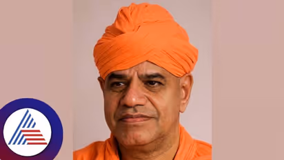 ಬೆಳಗ್ಗೆ ನಿತ್ಯಕರ್ಮಕ್ಕೆ ಎದ್ದು ಬಂದಿದ್ದ ಶ್ರೀಗಳು, ಕಾಲು ಜಾರಿಬಿದ್ದು ಗಾಯಗೊಂಡಿದ್ದರು!