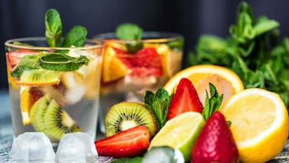 വേനൽക്കാലത്ത് തണുപ്പ് കിട്ടാന് കഴിക്കാം ഈ ഭക്ഷണങ്ങള്...