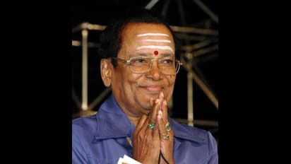 டி.எம்.சௌந்தர்ராஜனை போண்டியாக்கிய டி.ராஜேந்தரின் ஒரே ஒரு பாடல்! 