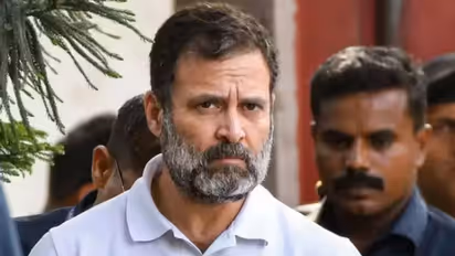 சட்டம் மற்றும் அரசியல் ரீதியாக எதிர்கொள்வோம்... ராகுல் தகுதி நீக்கம் விவகாரத்தில் காங்கிரஸ் கருத்து!!