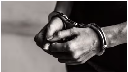 ಬೆಂಗಳೂರು: ರೈಲ್ವೆ ಯಾತ್ರಿಕರಿಂದ ಚಿನ್ನ ಸರ ಕದಿಯುತ್ತಿದ್ದವನ ಬಂಧನ