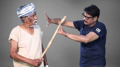 இயக்குனராக அவதாரம் எடுக்கும் மனோஜ் பாரதிராஜா.! பிள்ளைக்காக 80 வயதில் பாரதிராஜா எடுத்த முடிவு!