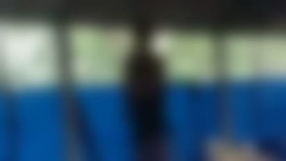 'ബാങ്ക് ജീവനക്കാർ മരുമക്കളുടെ മുന്നിൽ വെച്ച് ഭീഷണിപ്പെടുത്തി'; ആലപ്പുഴയിൽ 54 കാരൻ മരിച്ച നിലയിൽ