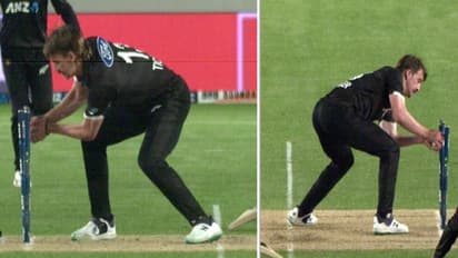 ரன் அவுட் ஆனபோதும் ஜிங் பெயில்ஸ் பேட்டரி பிரச்சனையால் தப்பித்த கருணாரத்னே!