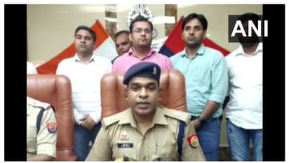 കാമുകന്റെ സഹായത്തോടെ രണ്ട് കുട്ടികളെ കൊലപ്പെടുത്തി കനാലിലെറിഞ്ഞു; യുവതിയും കൗൺസിലറും അറസ്റ്റിൽ