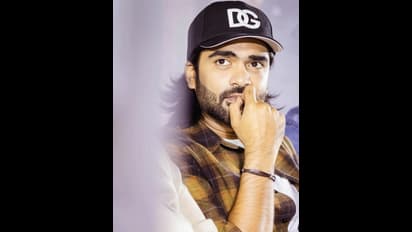 ராஜா வீட்டு கன்னுக்குட்டியாக வாழும் நடிகர் சிம்புவின் சொத்து மதிப்பு இத்தனை கோடியா?