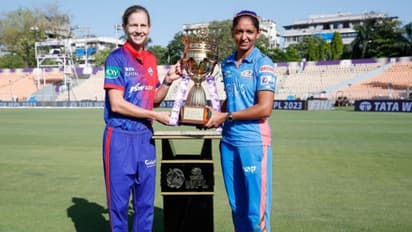 വനിതാ ഐപിഎല്ലില് ഇന്ന് കിരീടപ്പോരാട്ടം;ആദ്യ കിരീടം സ്വന്തമാക്കാന് മുംബൈയും ഡല്ഹിയും
