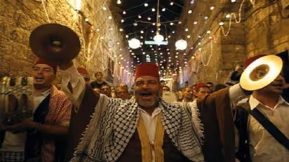 ரம்ஜான்: இஸ்லாமிய பாரம்பரியத்தை உயிர்ப்புடன் வைத்திருக்கும் ஷெரி கான்கள்..!