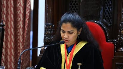 தமிழக நிதியமைச்சருக்கு டஃப் கொடுக்கும் மேயர் பிரியா; பள்ளி மாணவர்களுக்கு சிறு தீனி