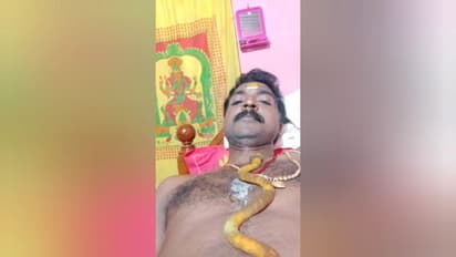 கொடுத்த கடனை திருப்பி கேட்ட சாமியரை காவல் துறையில் சிக்க வைத்த பலே பெண்மணி