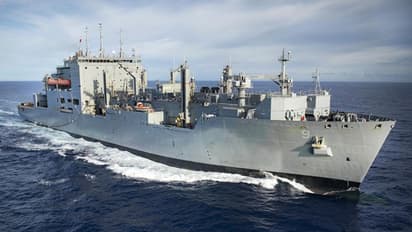 சென்னைக்கு அருகே ழுதுபார்க்கப்பட்ட அமெரிக்க கடற்படைக் கப்பல்… இந்தோ-பசிபிக் கடல் பகுதிக்குத் திரும்பியது!!