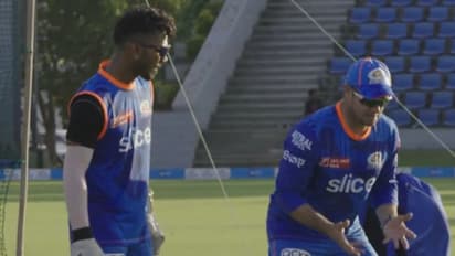 പരിശീലനത്തില് തകര്ത്താടി വിഷ്ണു വിനോദ്! മുംബൈ ഇന്ത്യന്സില് അരങ്ങേറ്റത്തിന് സാധ്യത- വീഡിയോ കാണാം