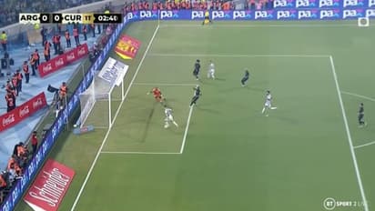 മുന്നില്‍ പോസ്റ്റ് മാത്രം! എന്നിട്ടും ലാതുറോ മാര്‍ട്ടിനെസ് അവസരം നഷ്ടമാക്കി; വിശ്വസിക്കാനാവാതെ മെസി- വീഡിയോ