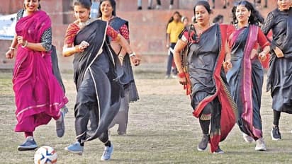 ಸಾರಿಯಲ್ಲಿ ನಾರಿಯ ಕರಾಮತ್ತು..ಸೀರೆಯುಟ್ಟು ಗೋಲ್ ಹೊಡೆದ ಮಹಿಳಾಮಣಿಗಳು