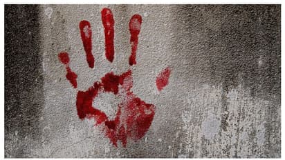 ജോലി കഴിഞ്ഞെത്തിയപ്പോൾ ഭക്ഷണമില്ല; പാചകം ചെയ്യാത്ത ഭാര്യയെ ഭർത്താവ് തല്ലിക്കൊന്നു