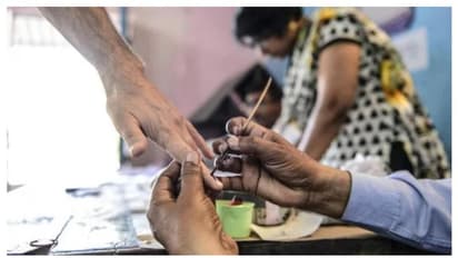 തെരഞ്ഞെടുപ്പ് ഗോദയില്‍ ഇവർ; കര്‍ണാടകയിൽ കളമൊരുങ്ങി മത്സരചിത്രം ഇങ്ങനെ..