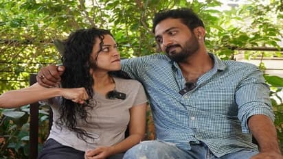 ಫಸ್ಟ್ ಕಿಸ್ ಗುಟ್ಟು ಬಿಚ್ಚಿಟ್ಟ ರಘು -ಅಮೃತಾ ಜೋಡಿ