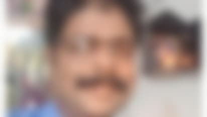 ജോലിയിൽ നിന്ന് പിരിച്ചുവിട്ടു; ആംബുലൻസ് ഡ്രൈവർ ആത്മഹത്യക്ക് ശ്രമിച്ചു